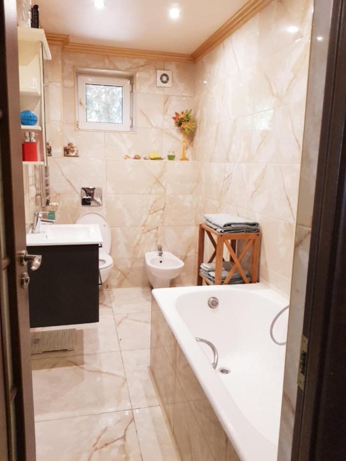 Classic Apartment Jurmala Ngoại thất bức ảnh